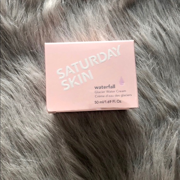 NEW. Saturday Skin. Waterfall. Glacier Water Cream - Picture 2 of 2